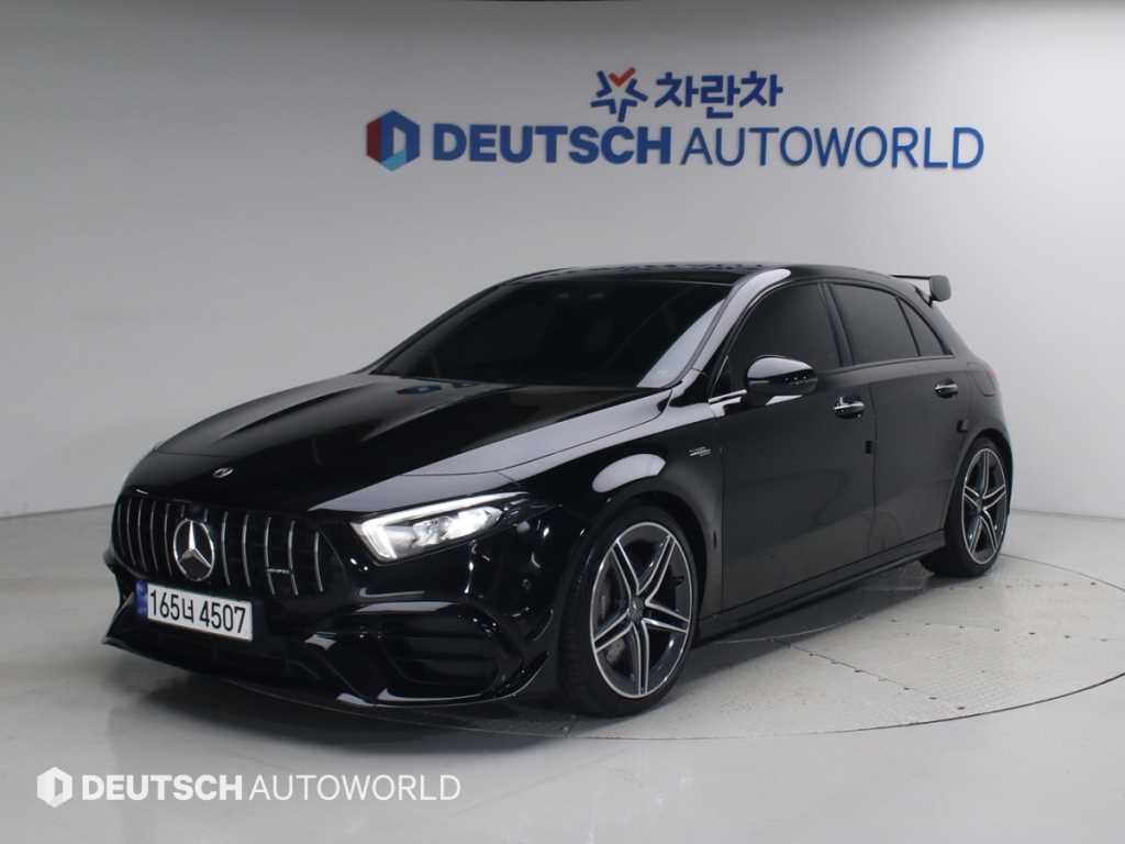 A클래스 W177 AMG A45 4MATIC+ 해치백 2021년식