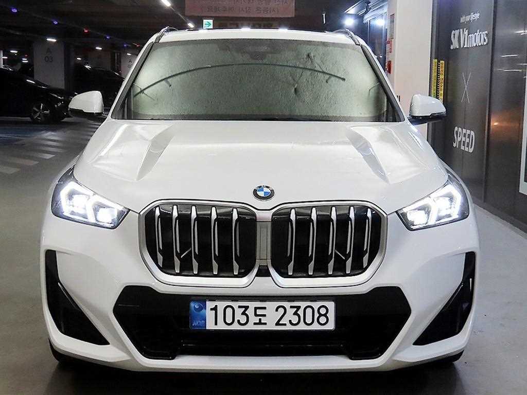 BMW X1 xDrive 20i M 스포츠 사진 2/20
