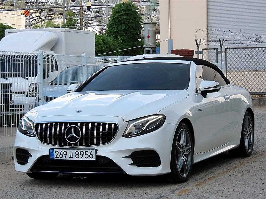 벤츠 E 클래스 E220d 카브리올레 사진 2/20