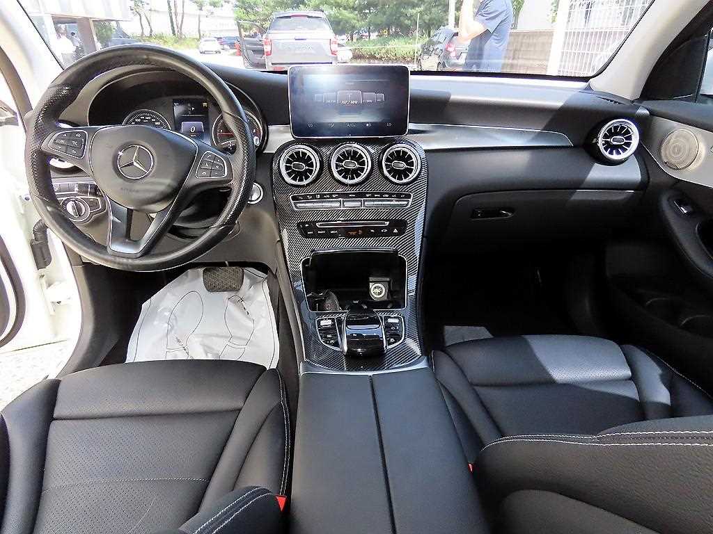 GLC클래스 X253 GLC 220 d 4MATIC 쿠페 2017년식