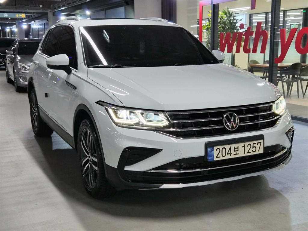 티구안(2세대) 2.0 TDI 프레스티지 2023년식