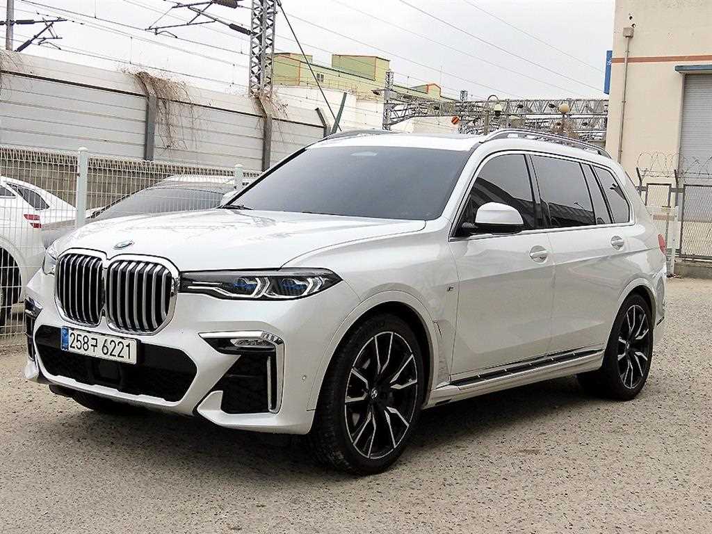BMW X7 xDrive 40d M 스포츠 사진 2/20