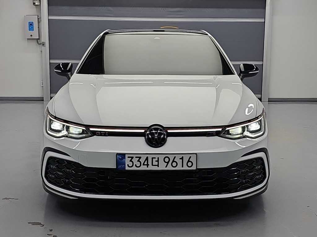 폭스바겐 골프 2.0 GTI 사진 2/19