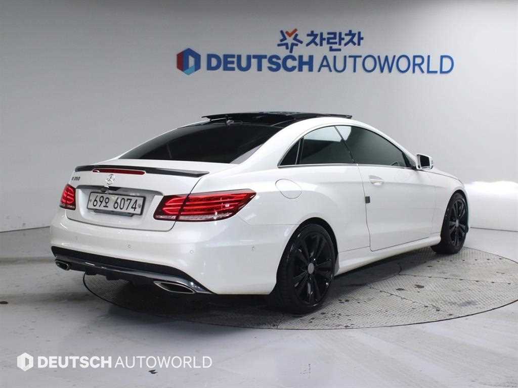 벤츠 E 클래스 E350 쿠페 사진 2/20