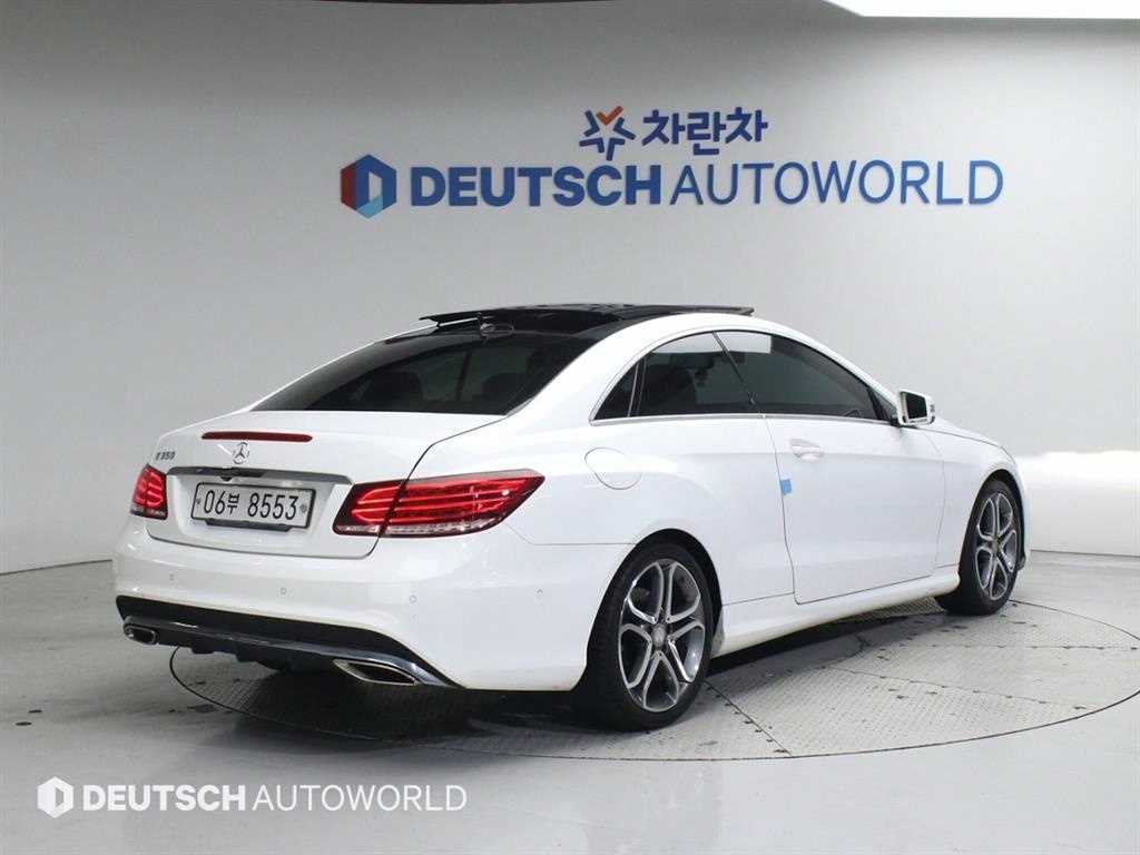 벤츠 E 클래스 E350 쿠페 사진 2/20