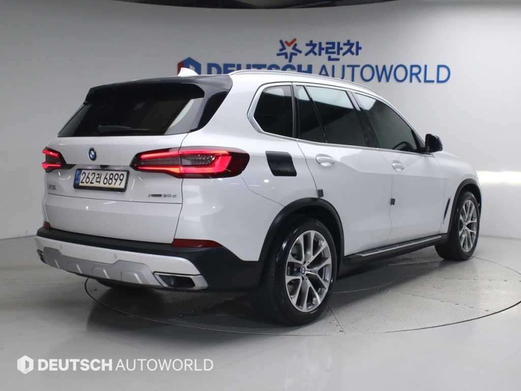 BMW X5 xDrive 30d xLine 사진 2/20