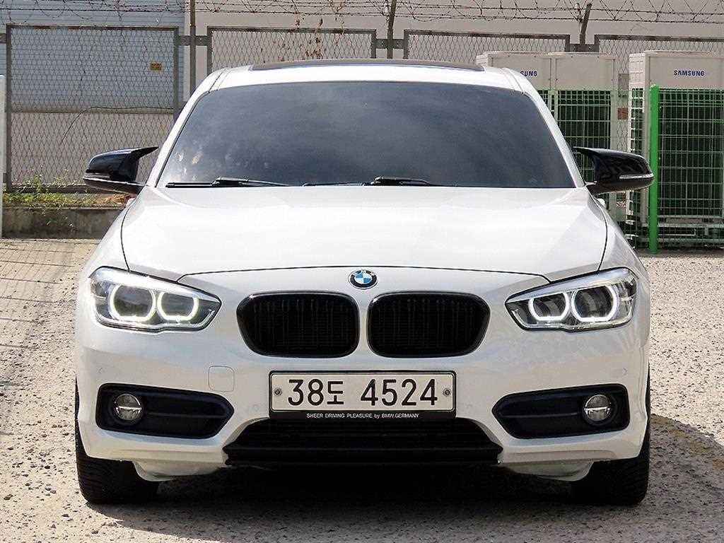 BMW 1시리즈 118d 스포츠 사진 2/20