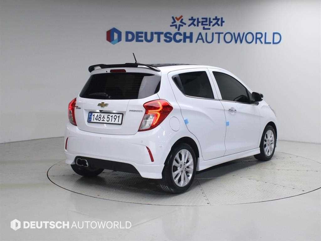 쉐보레 스파크 프리미어 사진 2/20