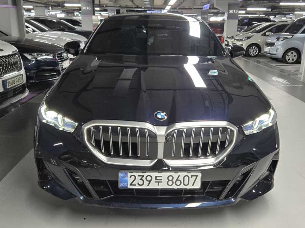 5시리즈 (G60) 530i xDrive M 스포츠 2025년식