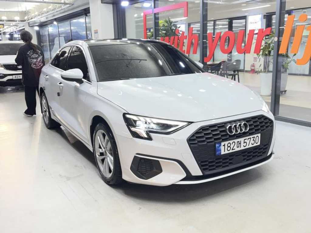 A3(8Y) 40 TFSI 2023년식