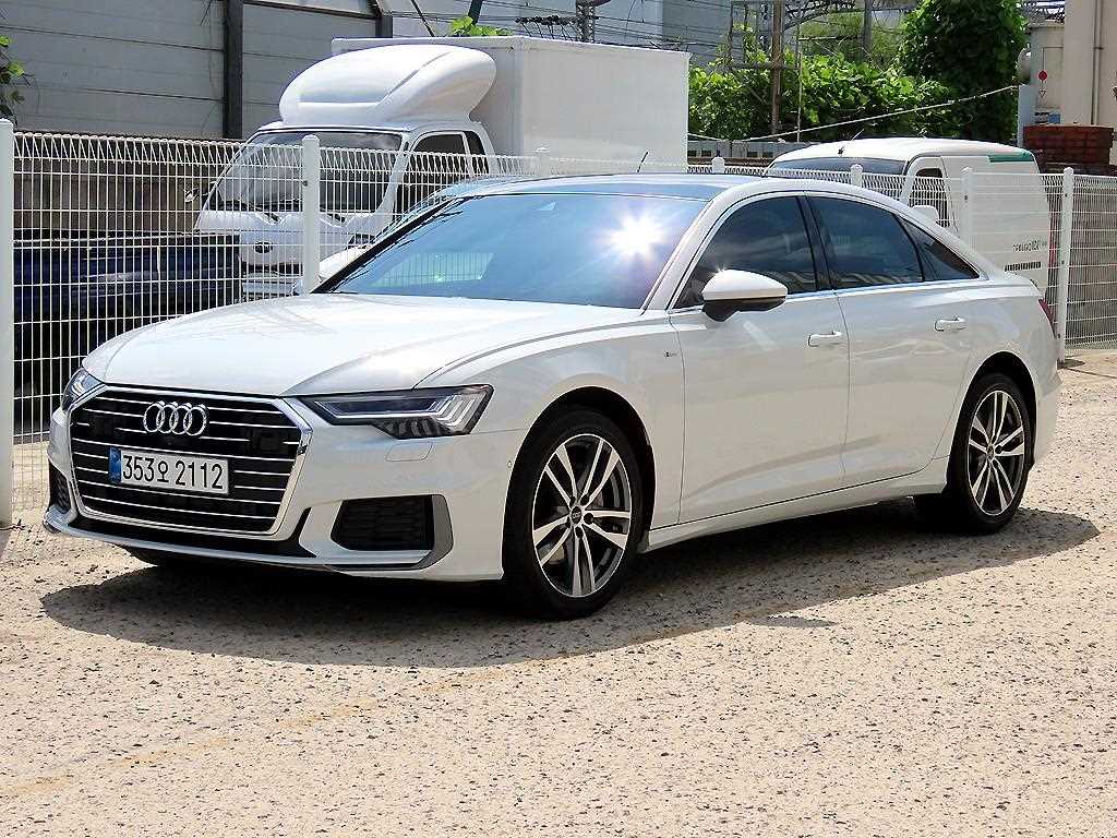 아우디 A6 45 TFSI 프리미엄 사진 2/20