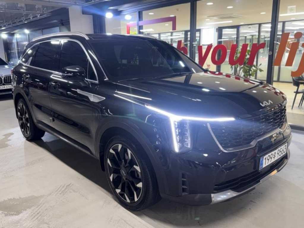 기아 쏘렌토 가솔린 2.5T 2WD 시그니처 사진 2/20