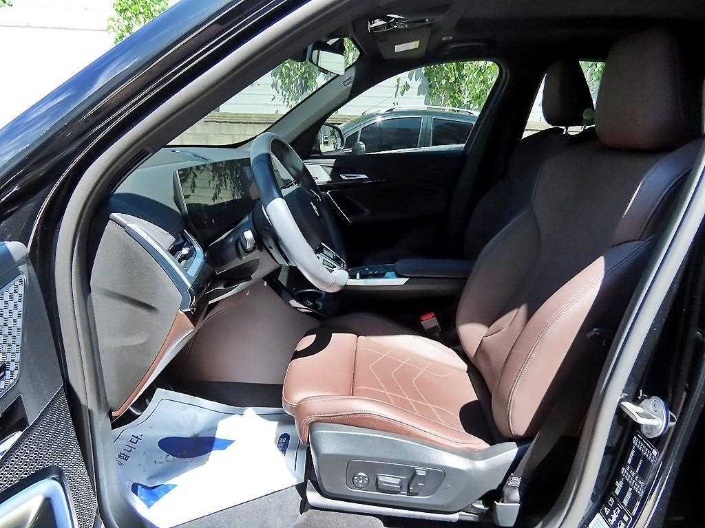 BMW X1 xDrive 20i M 스포츠 사진
