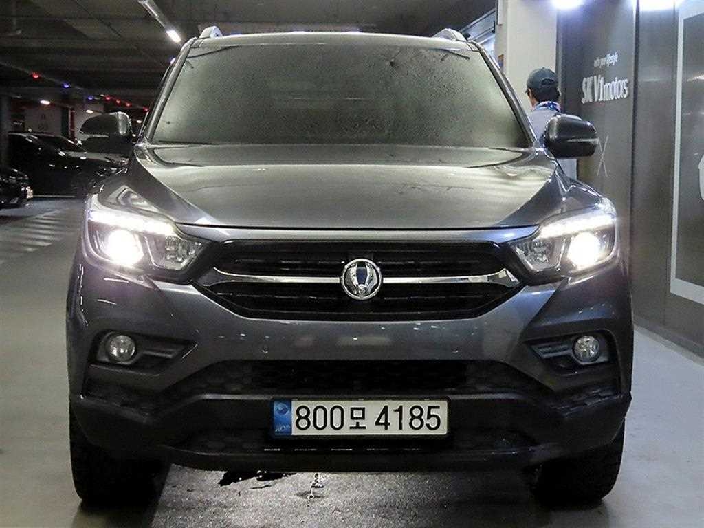 KGM 렉스턴 4WD 디젤 2.2 노블레스 사진 2/20