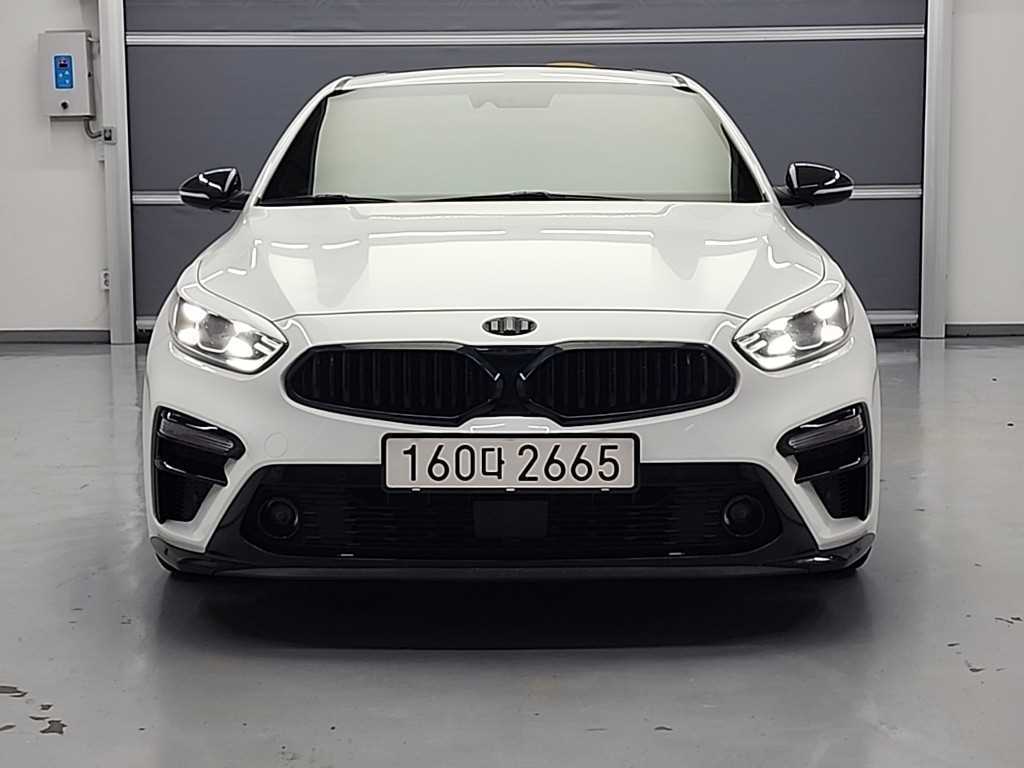 기아 K3 5도어 GT 시그니처 사진 2/19