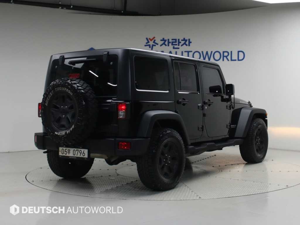 지프 랭글러 3.6 루비콘 4DR 사진 2/20