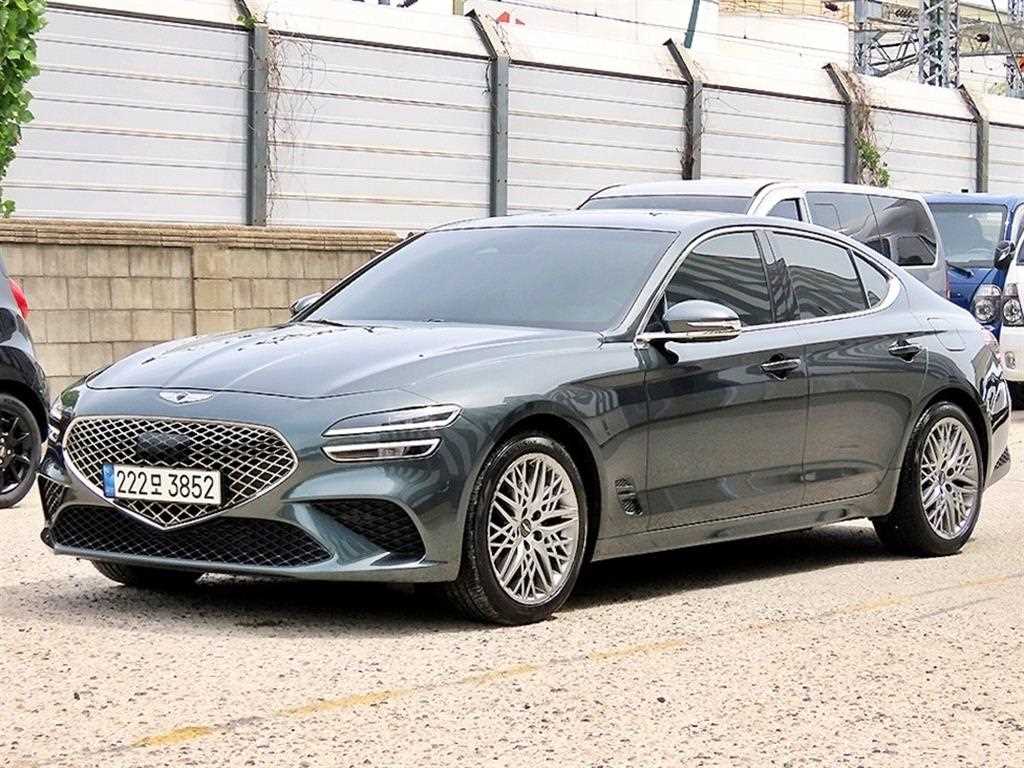 제네시스 G70 디젤 2.2D 2WD 기본형 사진 2/20