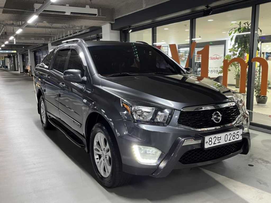 더뉴코란도스포츠 CX7(4WD) 클럽 2018년식