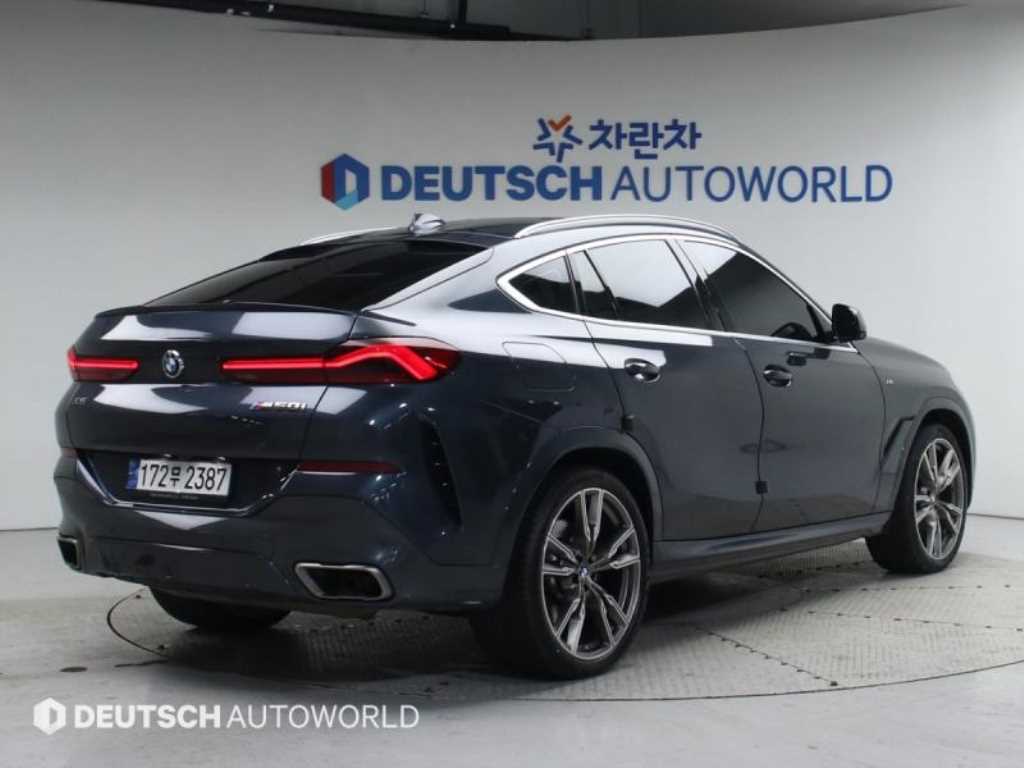 BMW X6 M50i 사진 2/20