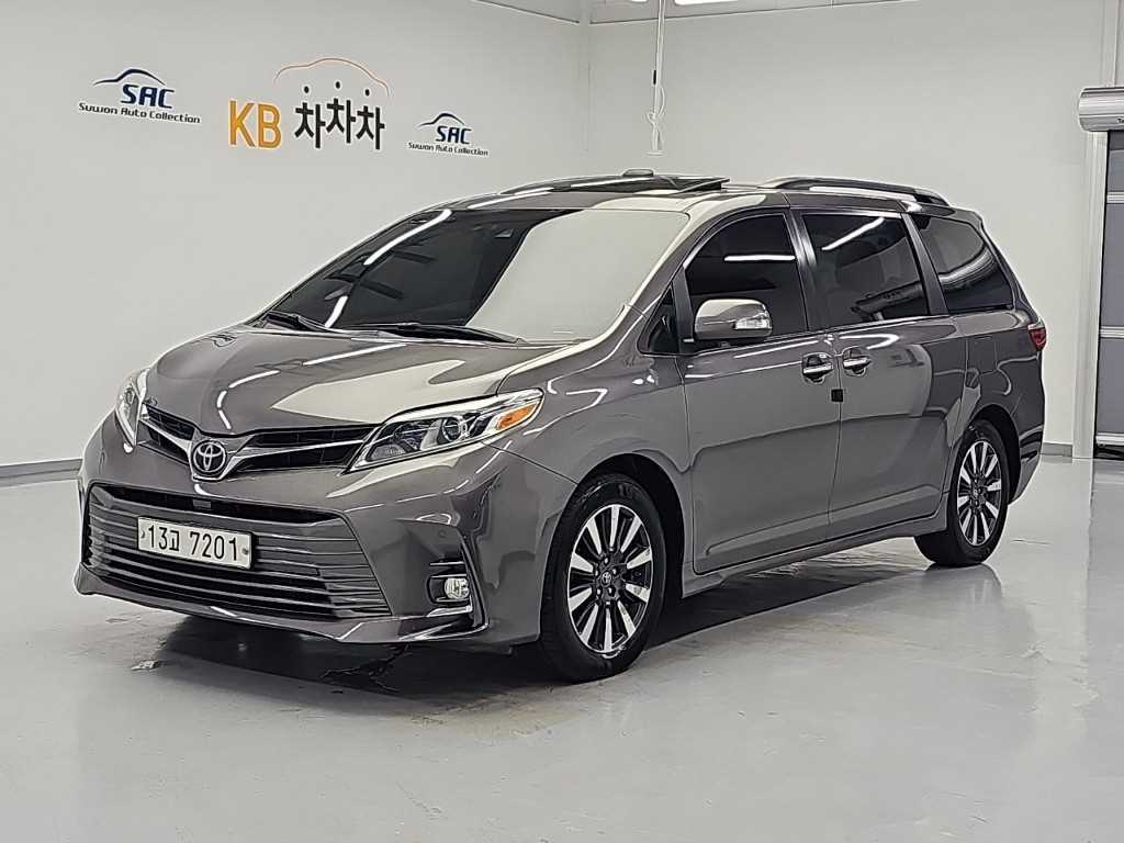토요타 시에나 3.5 AWD 사진