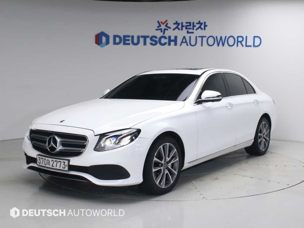 E-클래스 W213 E300 4MATIC 아방가르드 2019년식