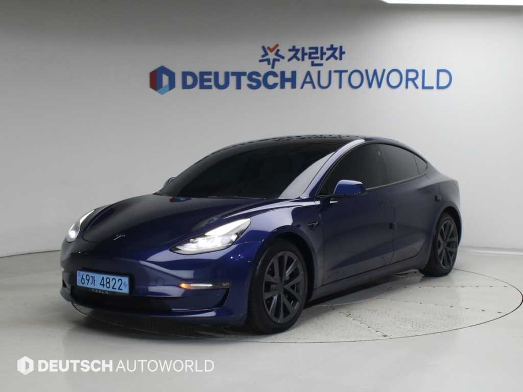 모델 3 롱 레인지 2022년식