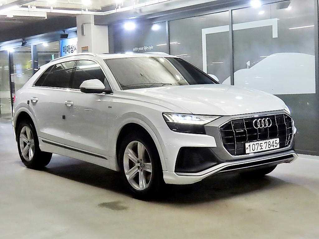 Q8 45 TDI 콰트로 프리미엄 2020년식