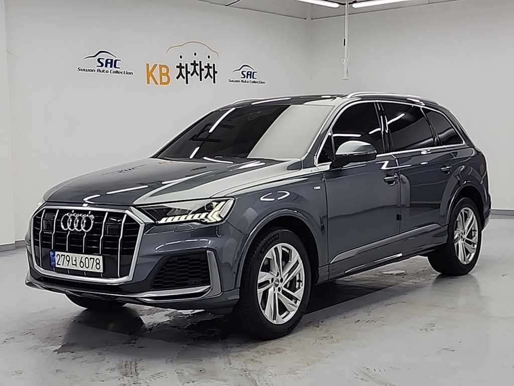 아우디 Q7 45 TDI 콰트로 프리미엄 사진