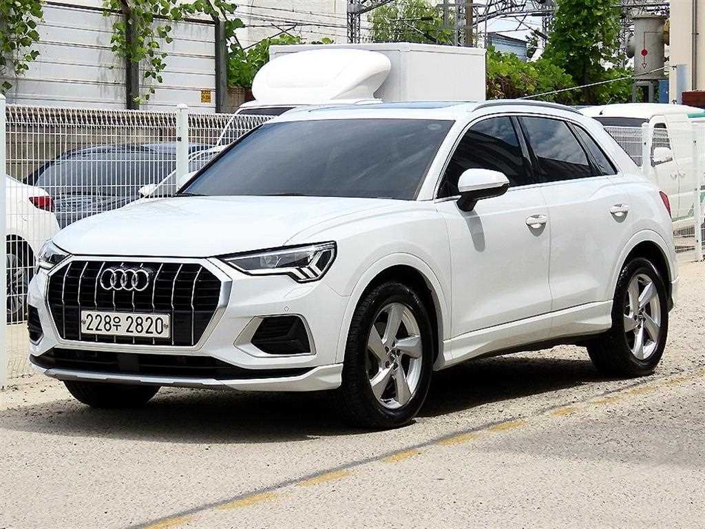 아우디 Q3 35 TDI 프리미엄 사진 2/20