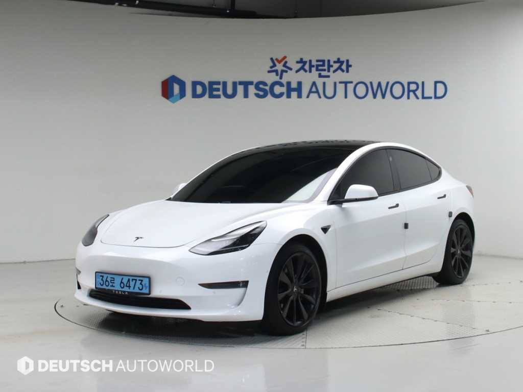 모델 3 롱 레인지 2021년식