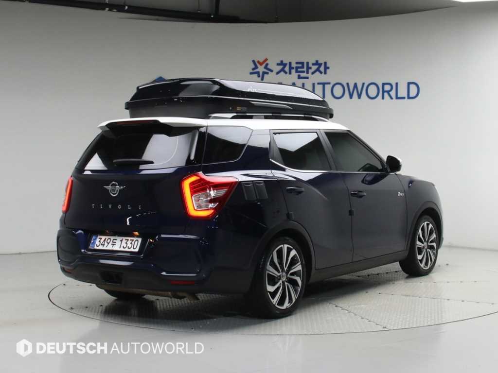 KGM 티볼리 2WD 가솔린 1.5 A3 사진 2/20