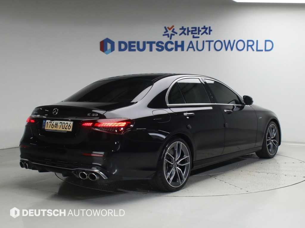 벤츠 E 클래스 E53 AMG 4MATIC+ 사진 2/20