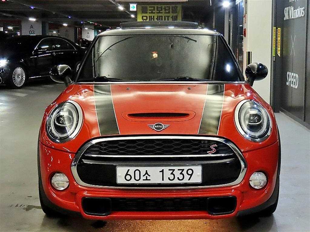 MINI 쿠퍼 기본형 3세대 사진 2/20