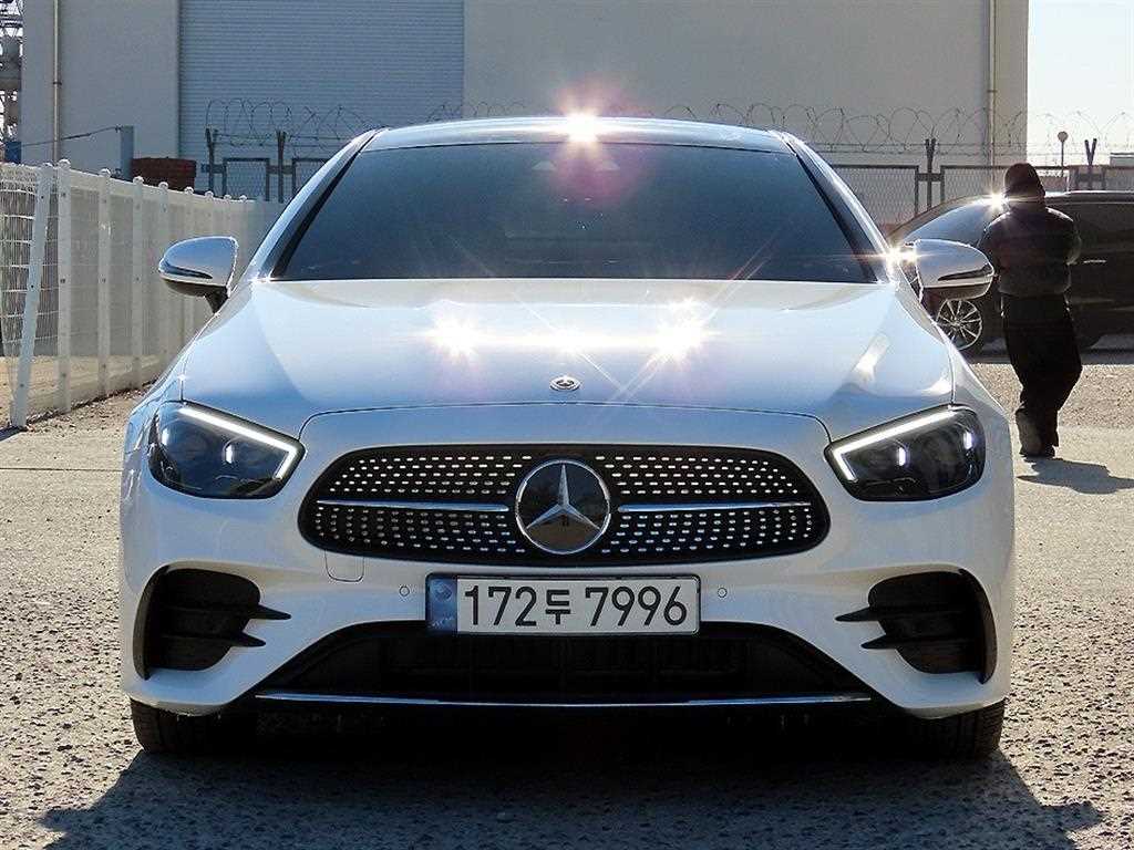 E-클래스 W213 E300d 4MATIC 쿠페 2022년식