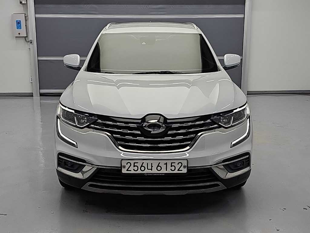 르노코리아 QM6 2.0 LPe LE 2WD 사진 2/19