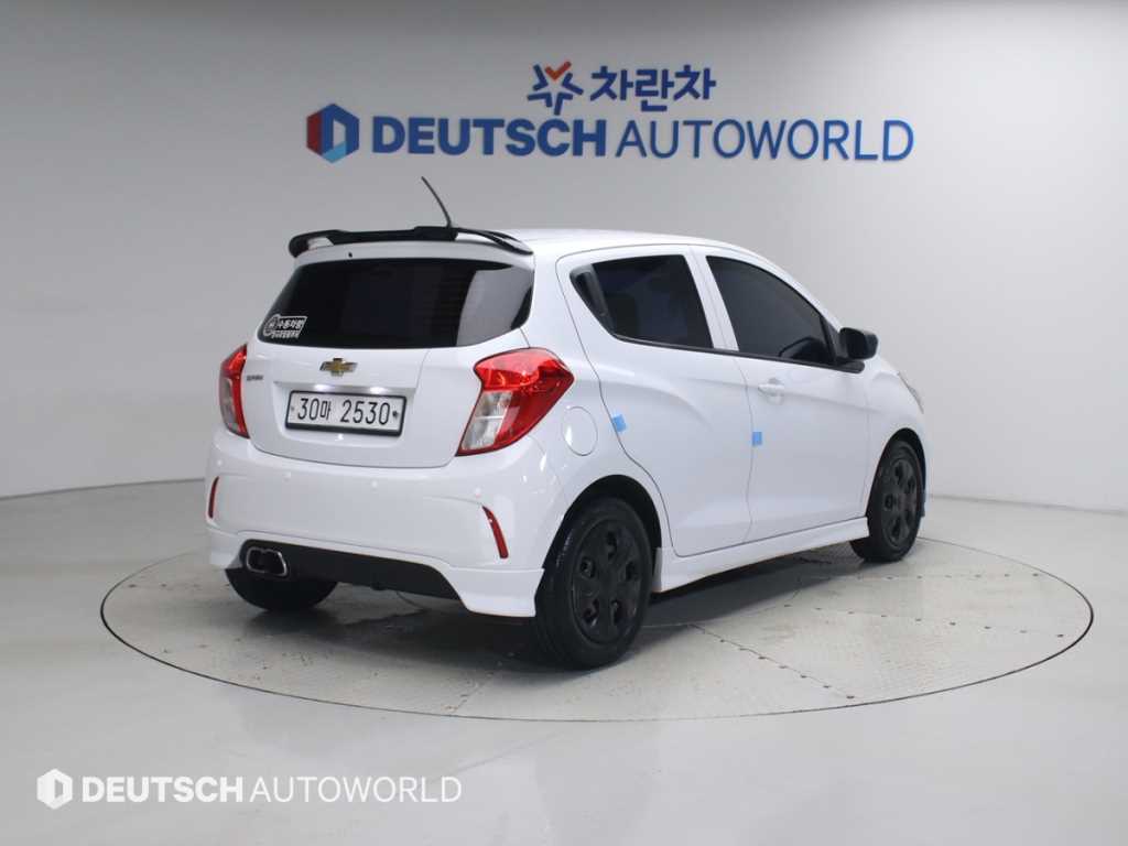 쉐보레 스파크 LS 사진 2/20