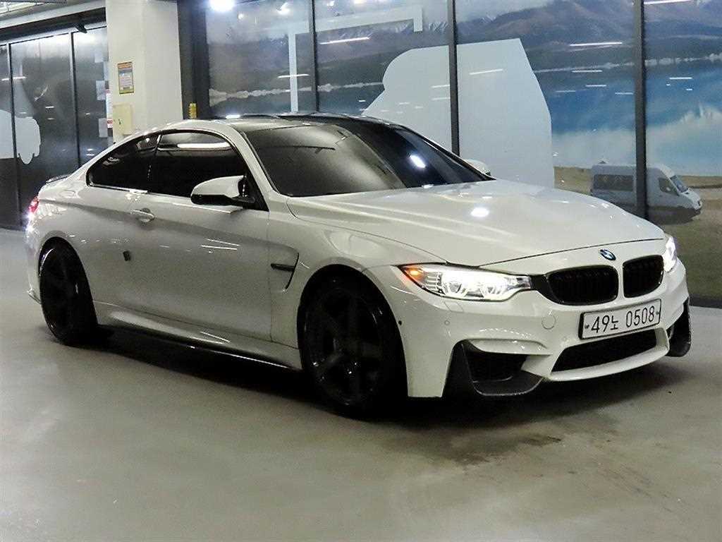 M4 (F82) 쿠페 2016년식