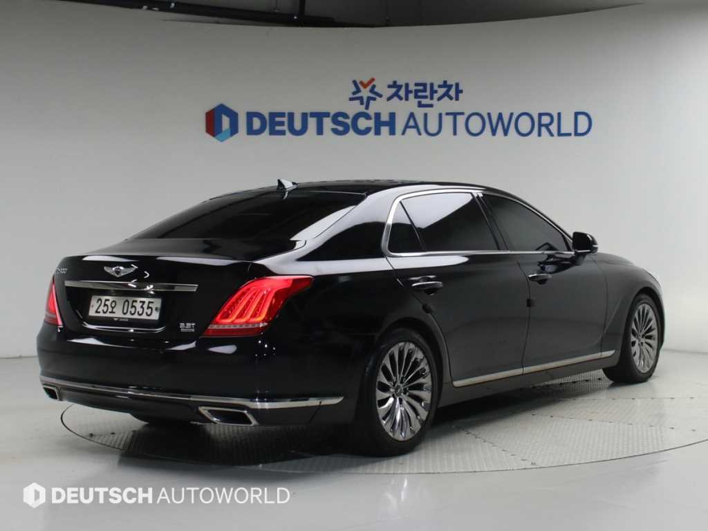 제네시스 EQ900 3.3 T-GDI AWD 프리미엄 럭셔리 사진 2/20