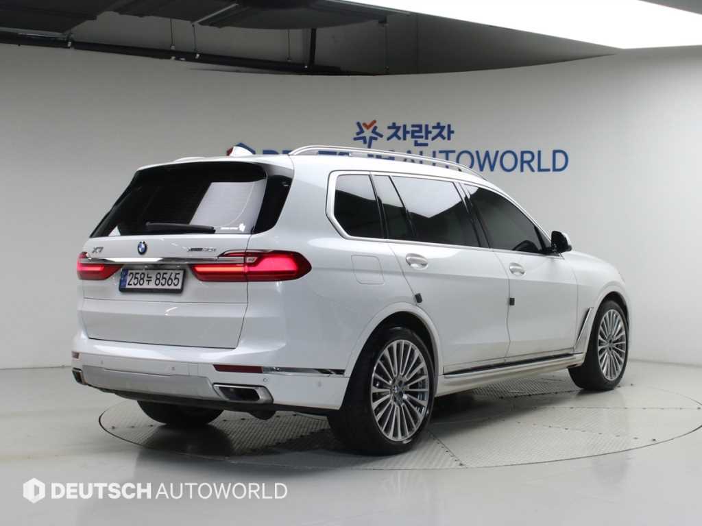 BMW X7 xDrive 40i 디자인 퓨어 엑셀런스 6인승 사진 2/20
