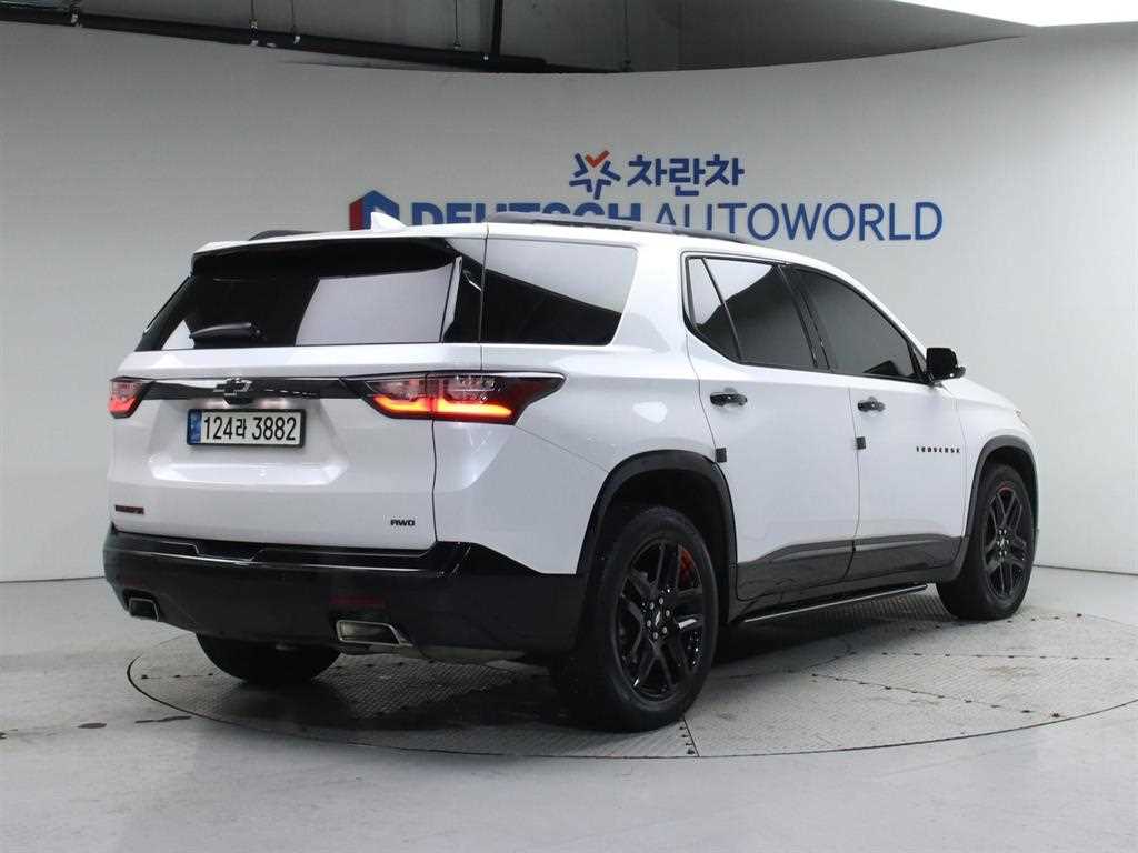 쉐보레 트래버스 3.6 AWD 레드라인 사진 2/20