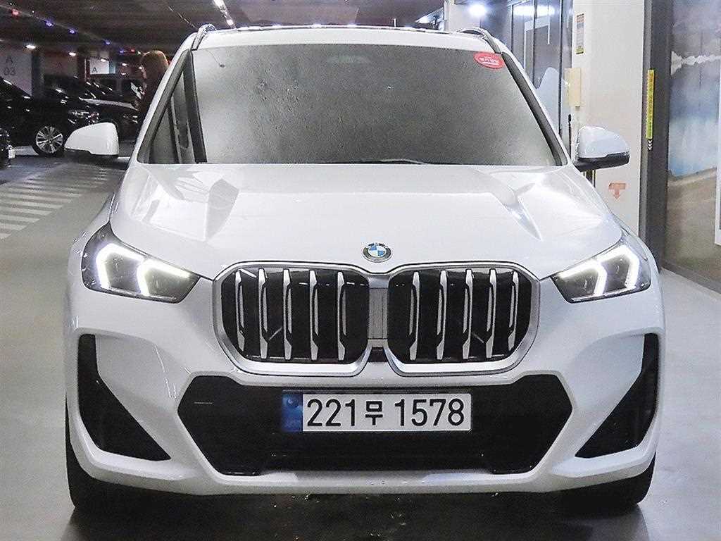 BMW X1 xDrive 20i M 스포츠 사진 2/20