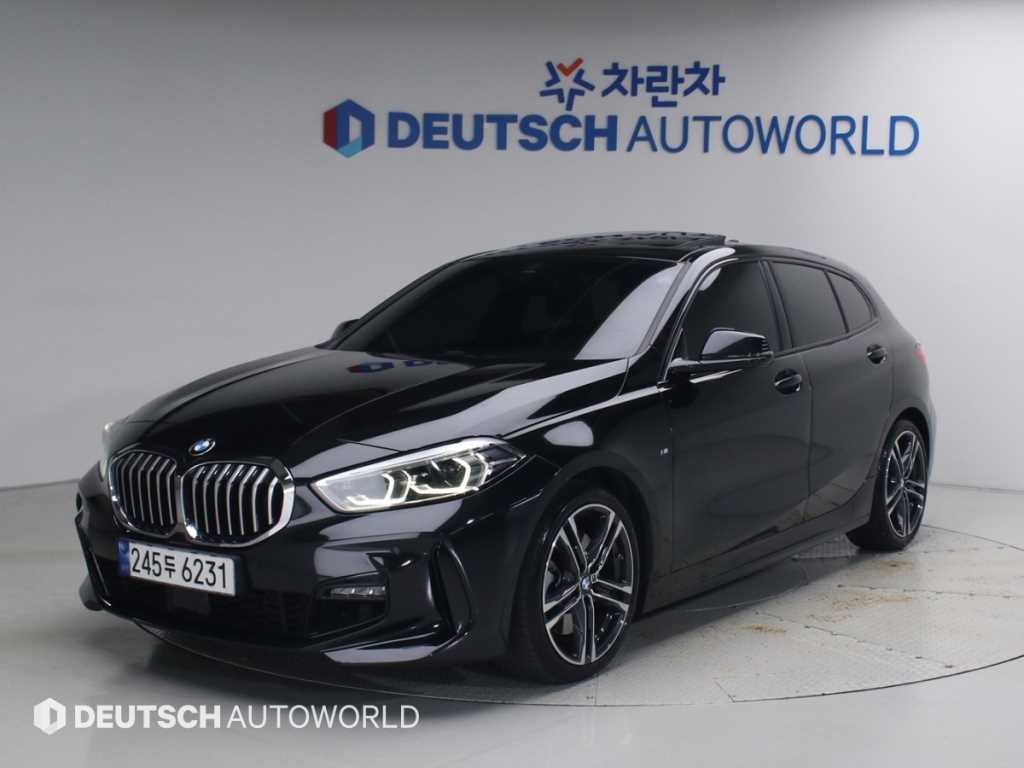 BMW 1시리즈 120i M 스포츠 사진 2/20
