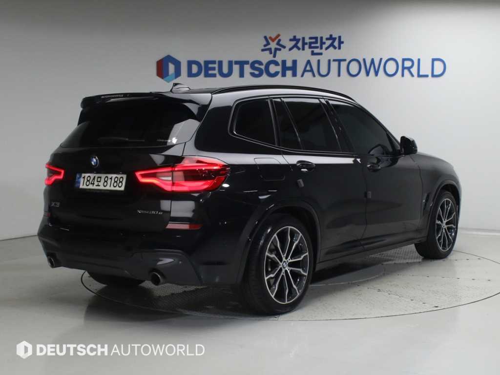 BMW X3 xDrive 30e M 스포츠 사진 2/20