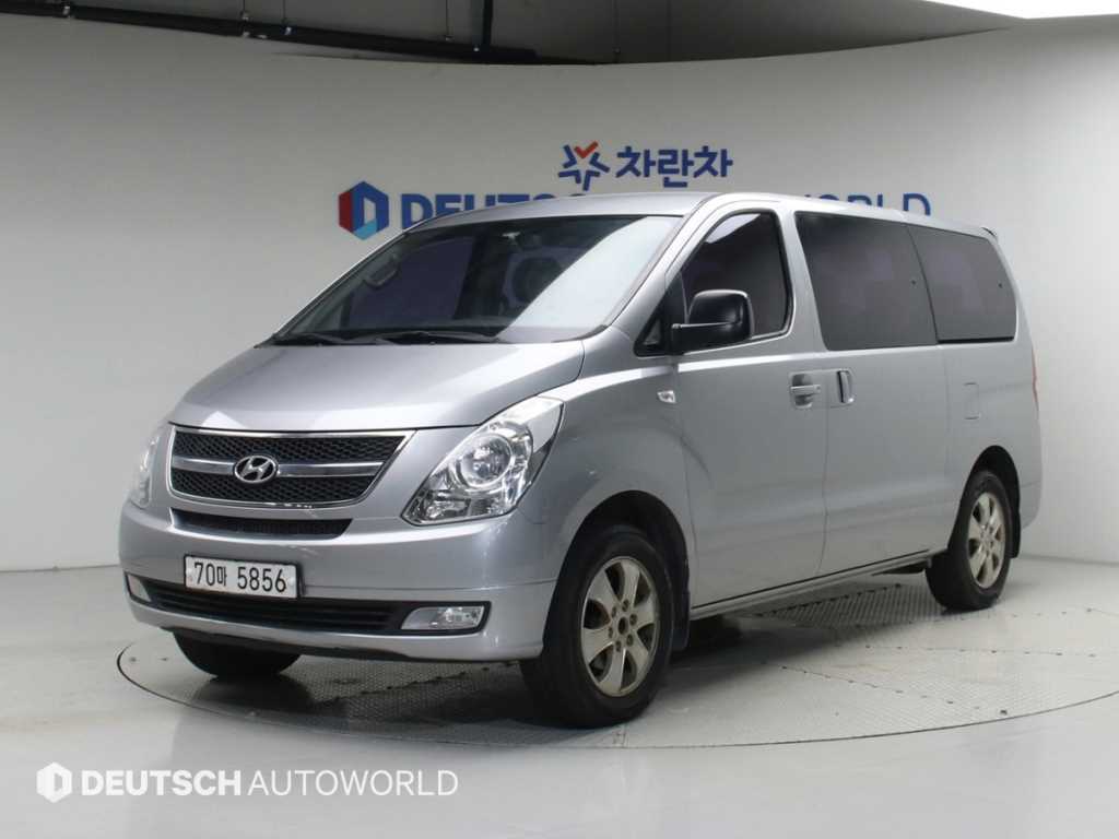 그랜드 스타렉스 12인승 왜건 4WD CVX 럭셔리 2015년식