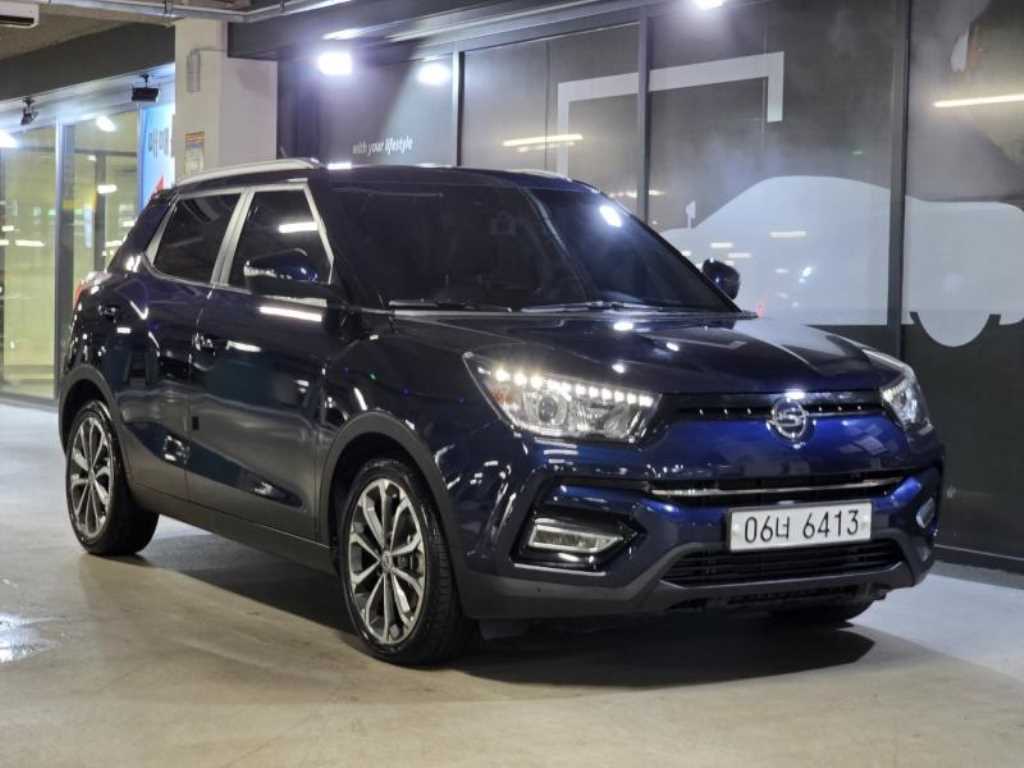 KGM 티볼리 2WD 디젤 LX 사진 2/20