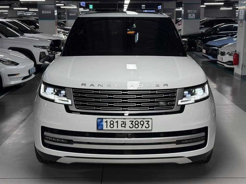 랜드로버 레인지로버 3.0 D350 LWB 오토바이오그래피 사진 2/20