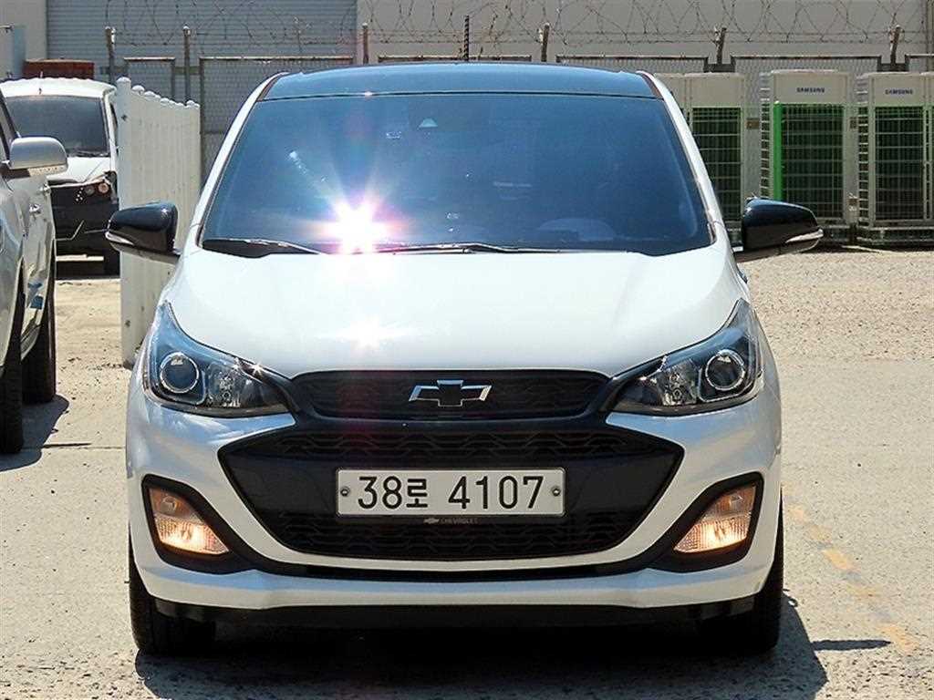 더뉴스파크 LT 2019년식
