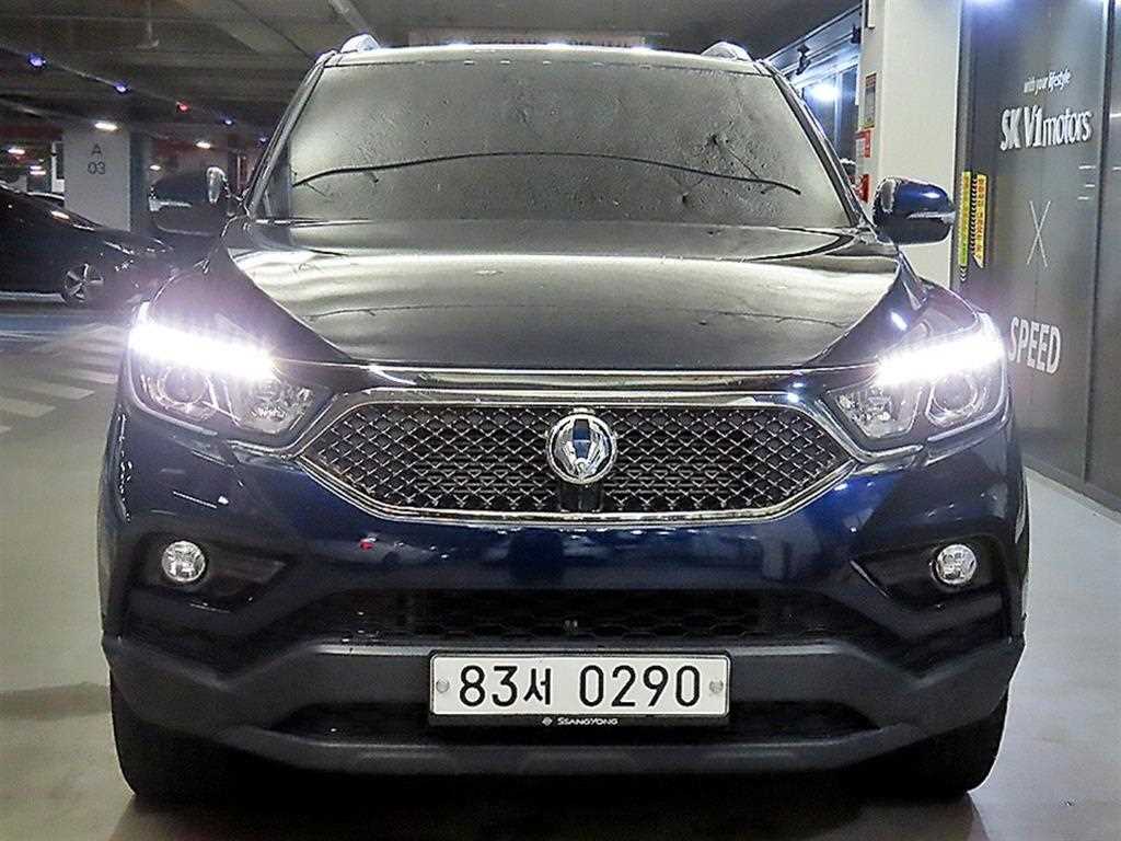 KGM 렉스턴 2WD 디젤 2.2 어드벤처 사진 2/19