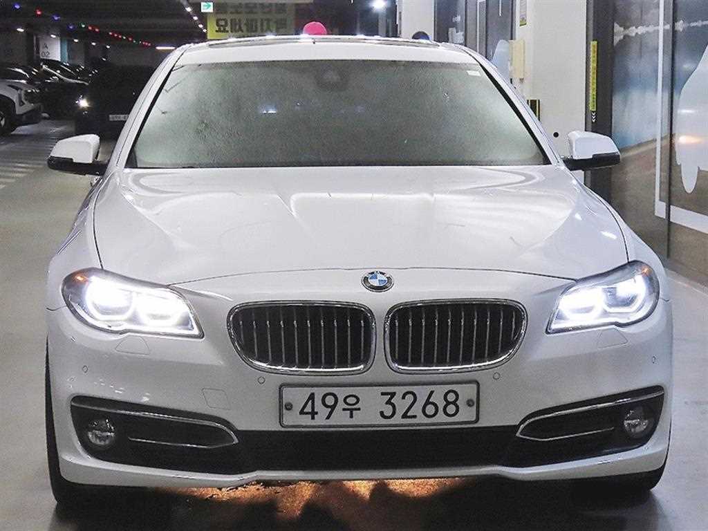 BMW 5시리즈 528i xDrive 사진 2/20