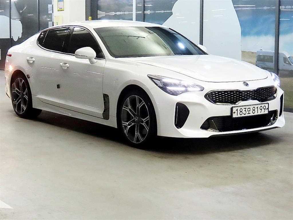스팅어 마이스터 2WD 2.5 플래티넘 2021년식